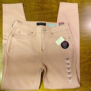 Aeropostale High Waisted Jegging, size 6